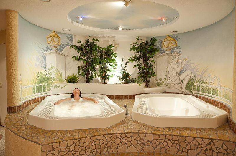 Hotel Reitzentrum Hausruckhof Ampflwang im Hausruckwald Экстерьер фото